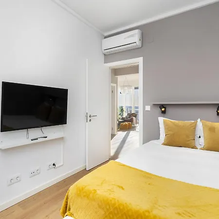 Whome | 270º Panoramic View Premium Apartment Lisbon
